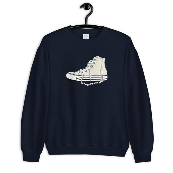 Chucks and Pearls - Sweatshirt